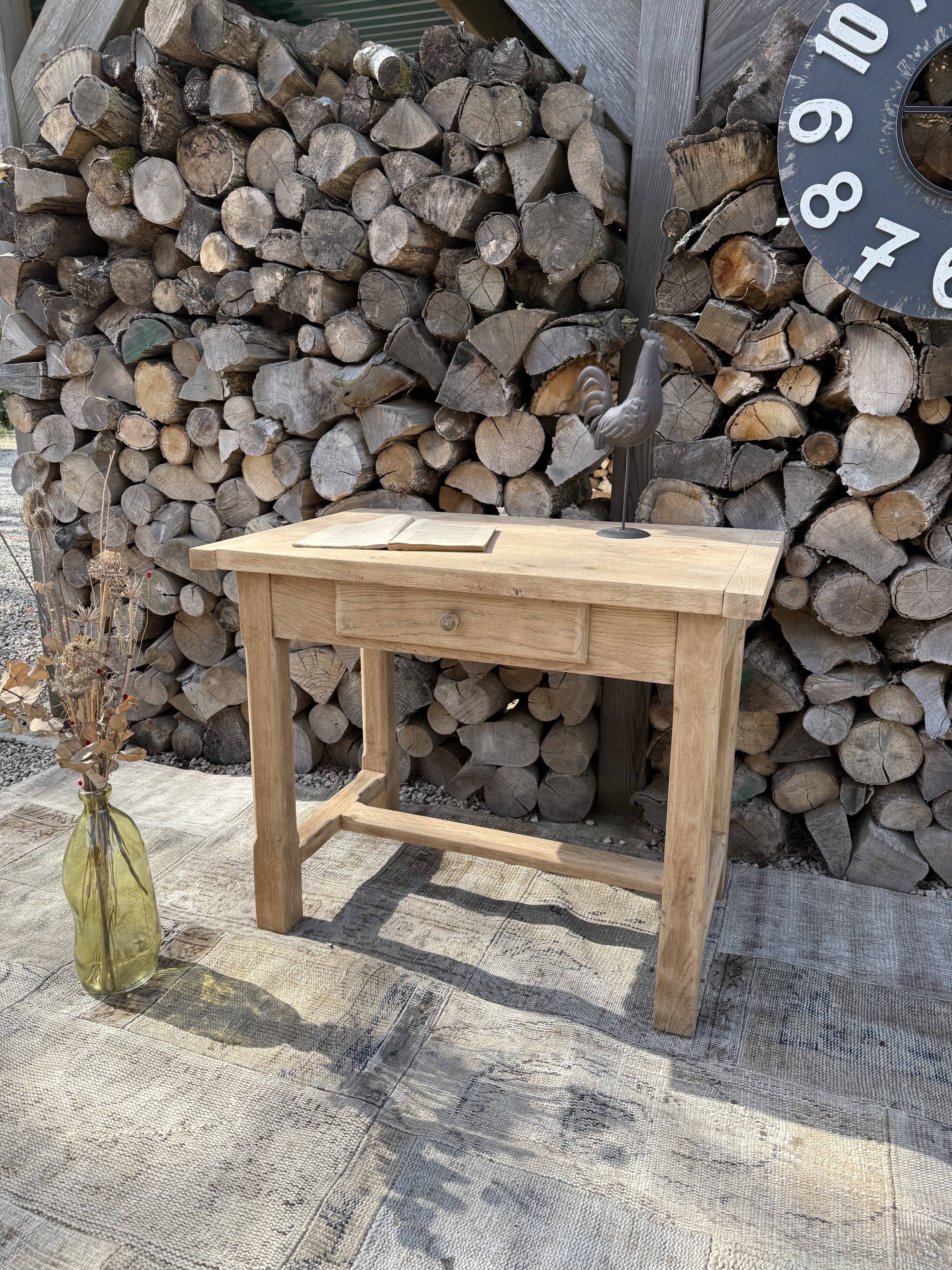 Small farmhouse table 90cm
