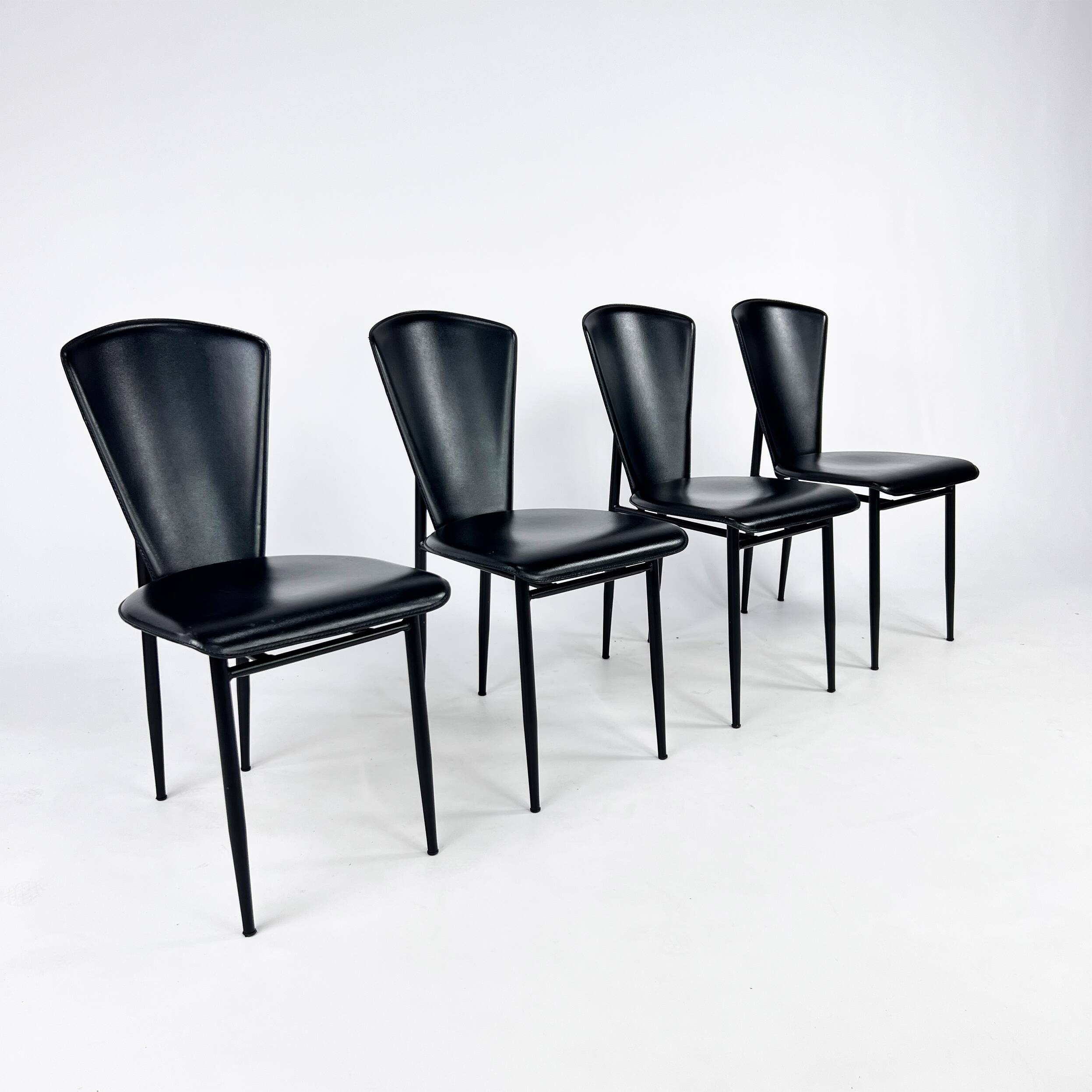 Set of 4 Postmodern Italian Dining Chairs, 1980s