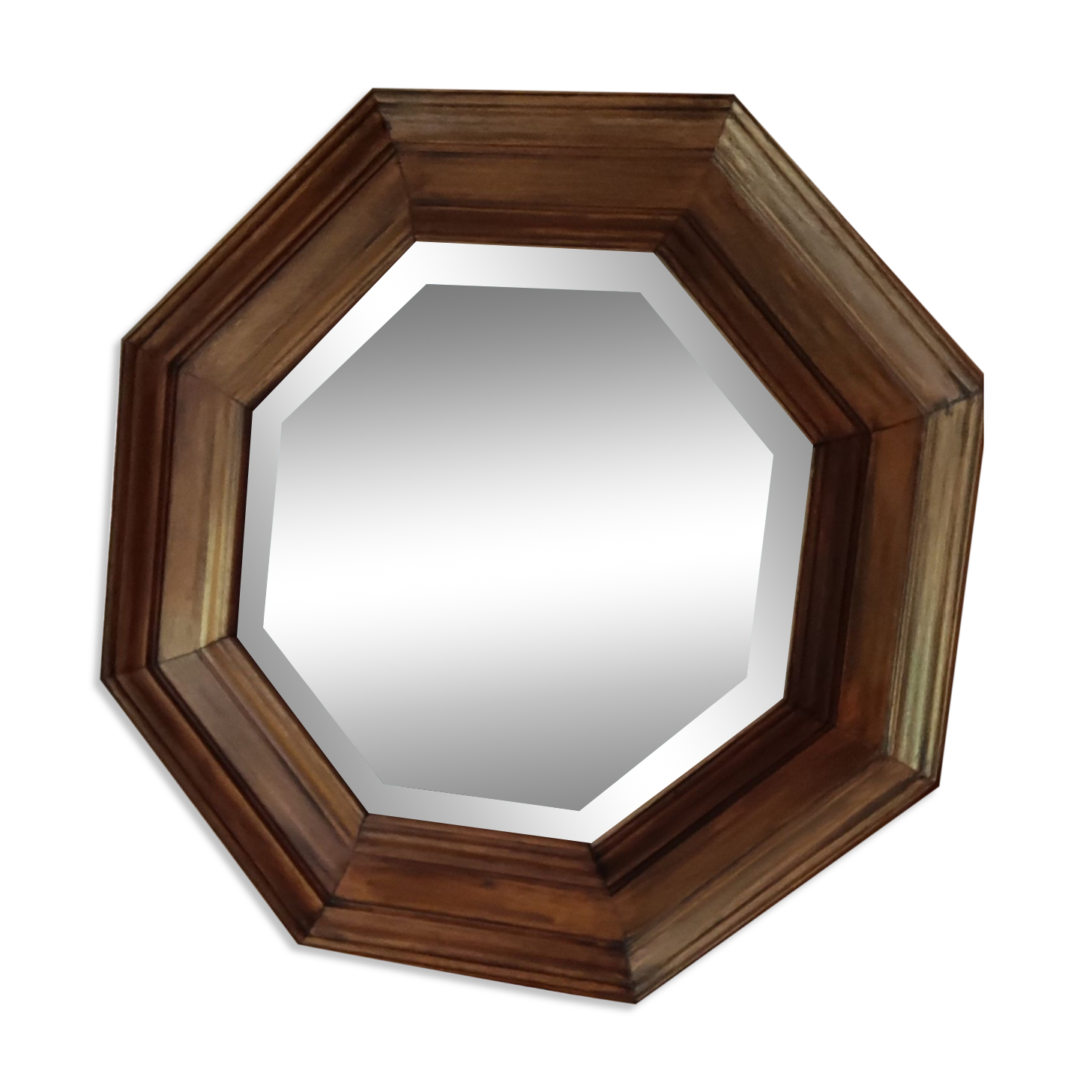 Beveled octagonal mirror