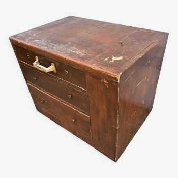 Bar chest of drawers