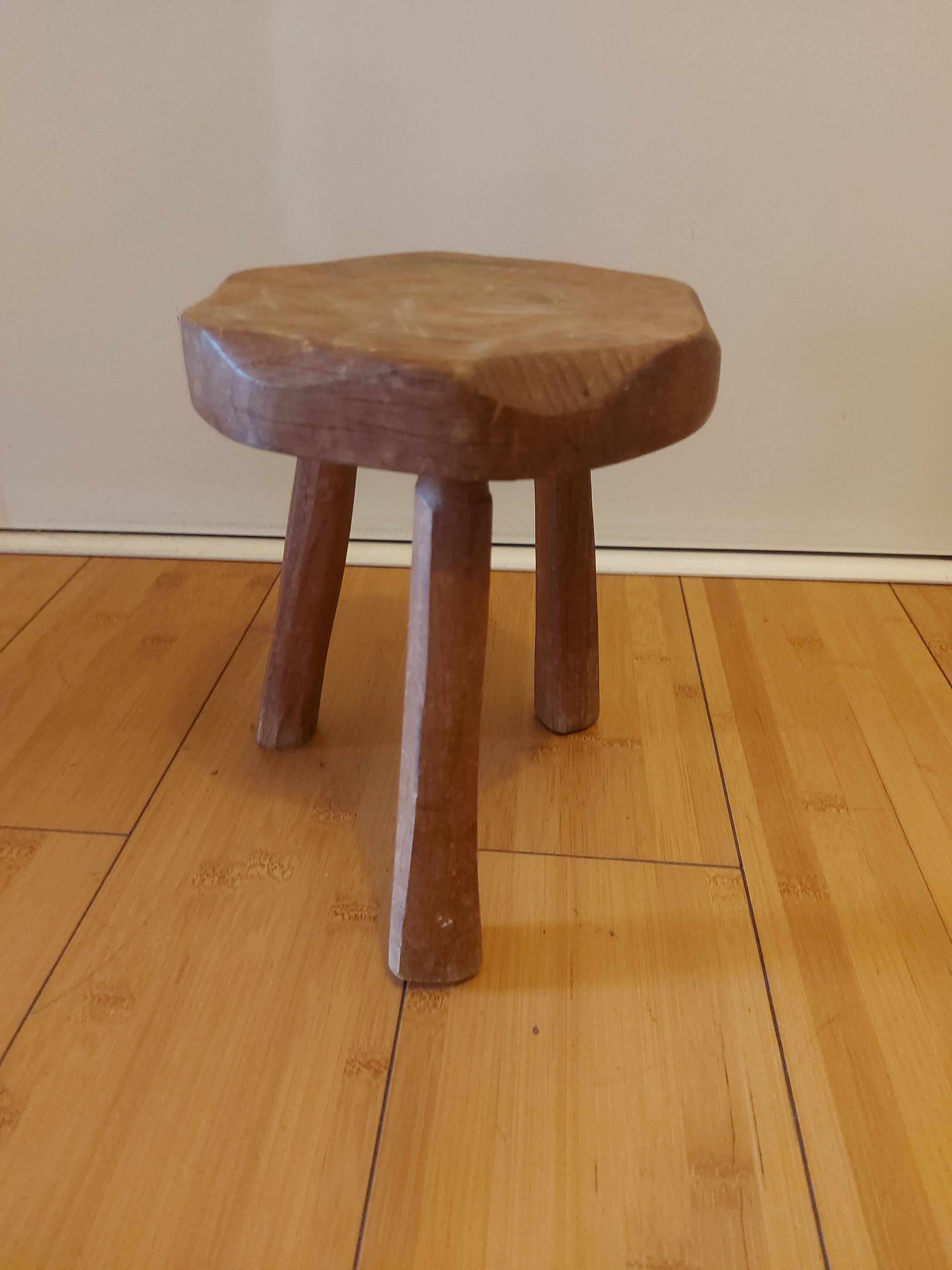 Tabouret tripode de vacher pour enfant