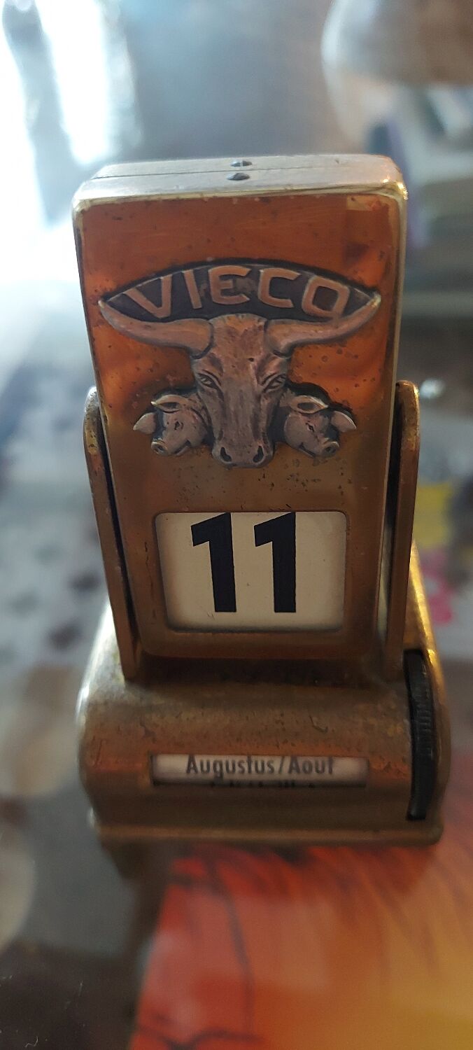 Vieco permanent calendar