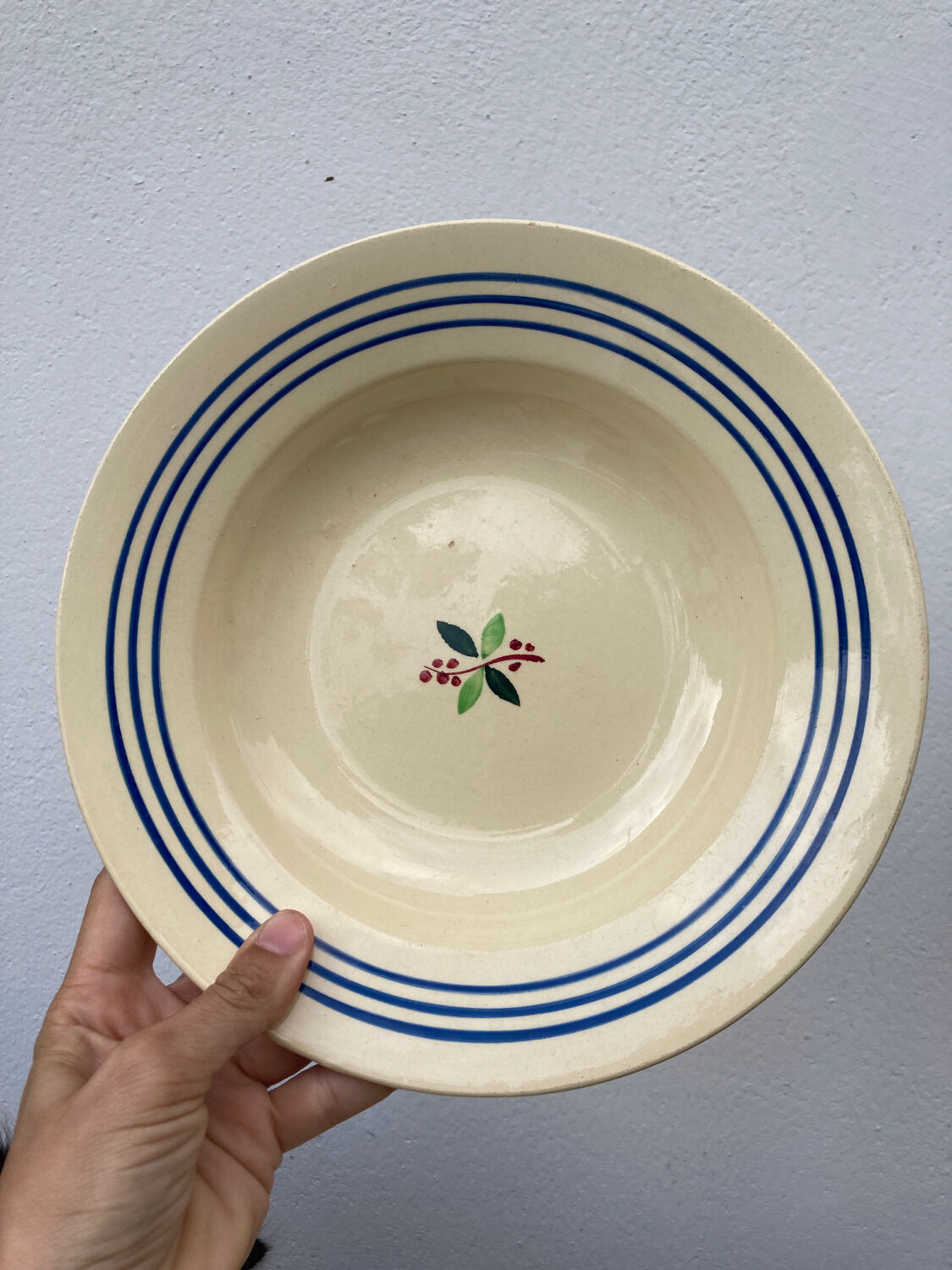 3 vintage beige soup plates Gien model Yvonne