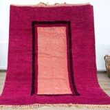 Handmade Moroccan Boujaad rug in pink, 150/250cm.