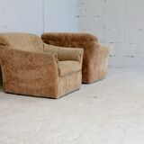 Pair of velvet armchairs "caramel blond" France, circa 1960