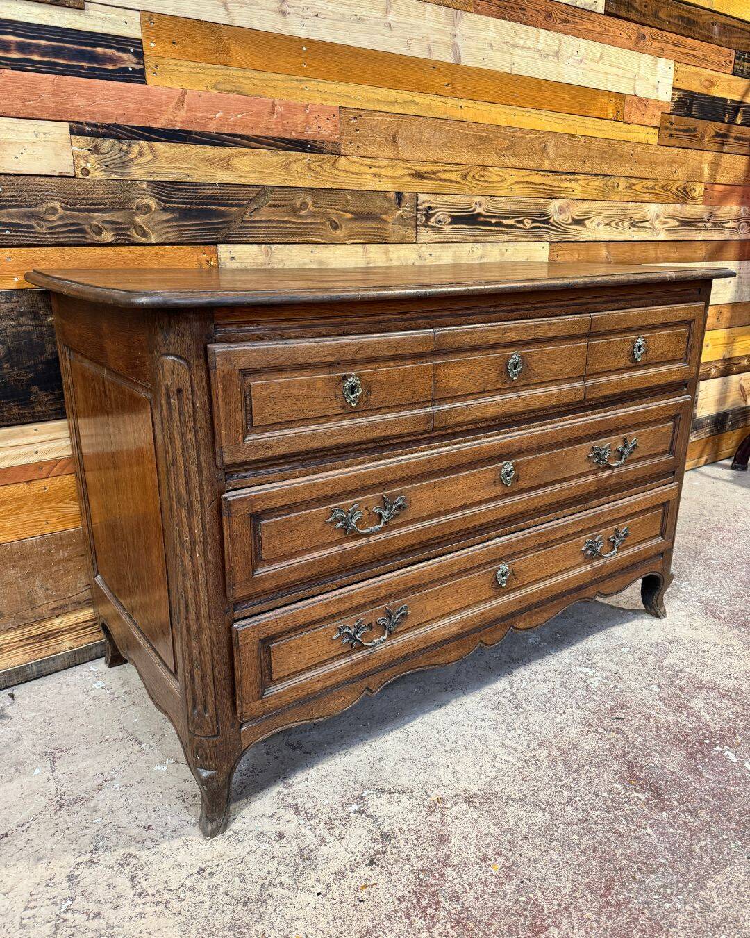 19th-century oak chest of drawers