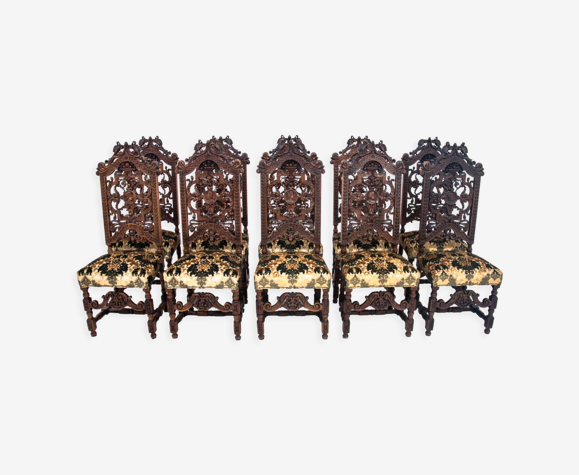 Ensemble de 10 chaises richement sculptées, France, vers 1870. Après rénovation.