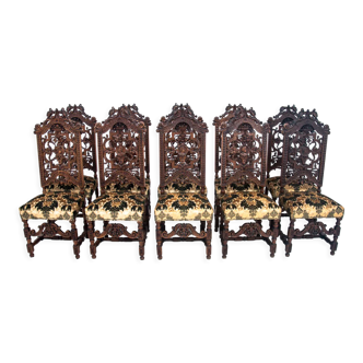 Set of 10 richly carved chairs, France, around 1870. After renovation.