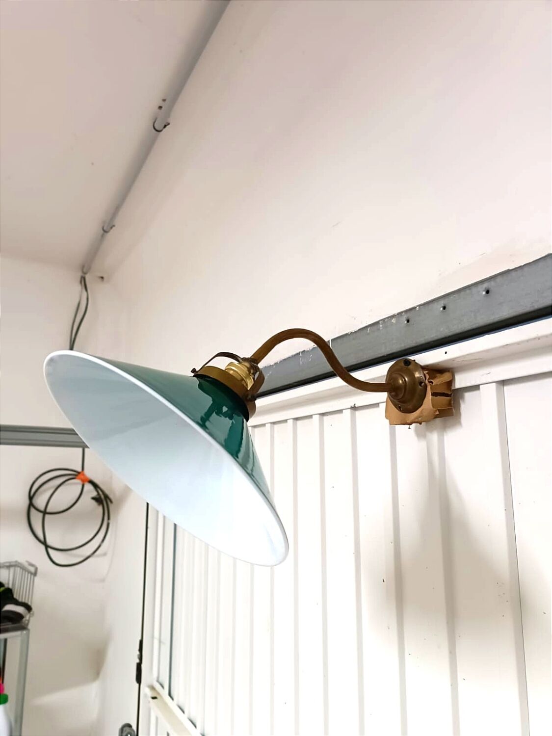 Opline gooseneck wall lamp