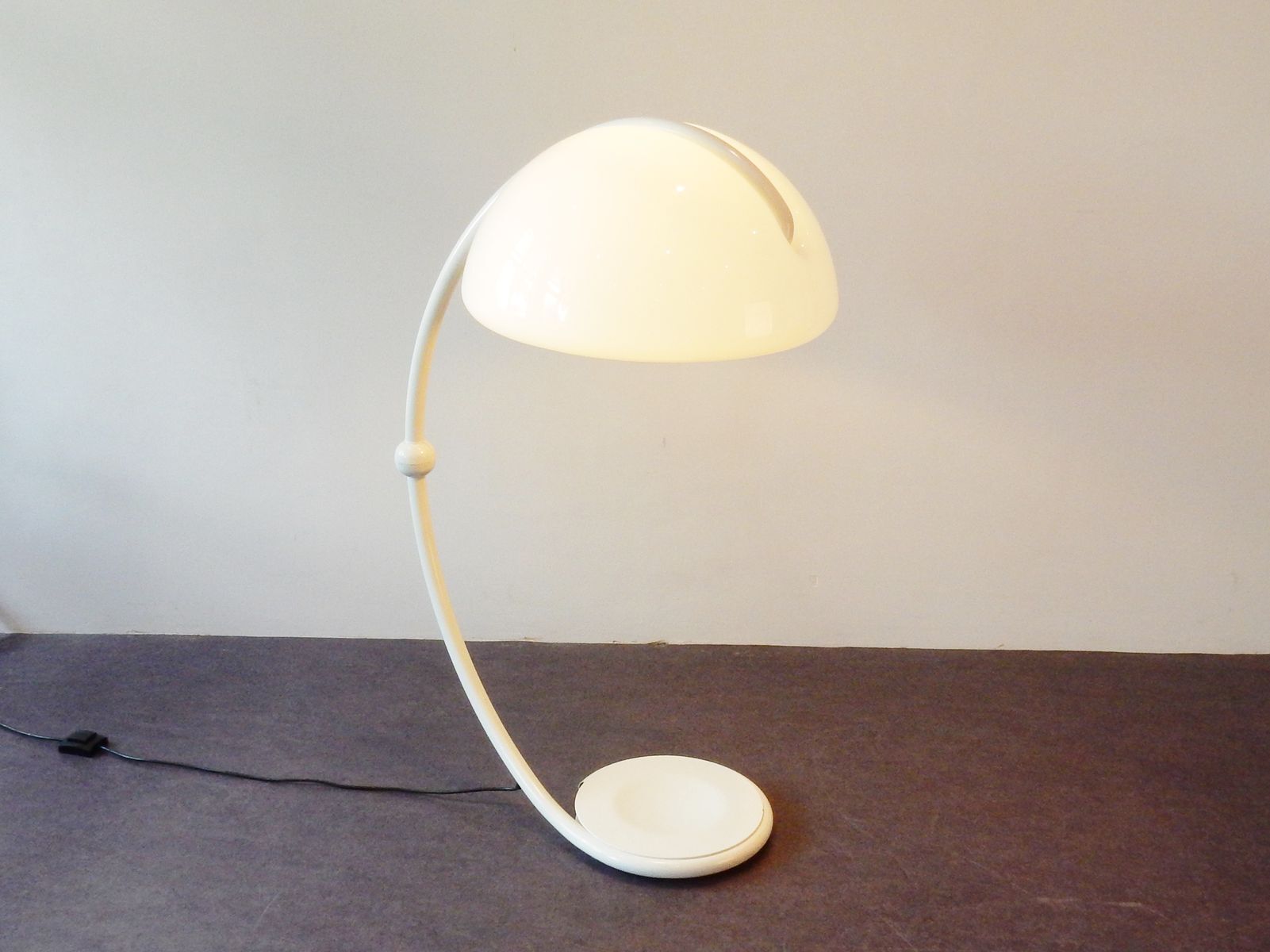 Mid-century Serpente lamppost by Elio Martinelli for Martinelli Luce