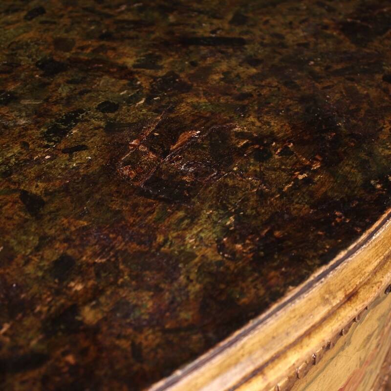 Venetian commode in Baroque style from the 20th century