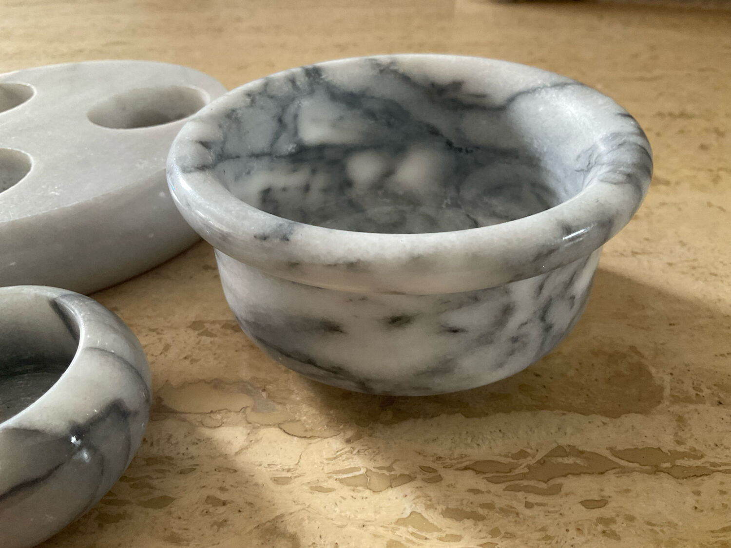 Series of 5 vintage candle holders in Carrara marble