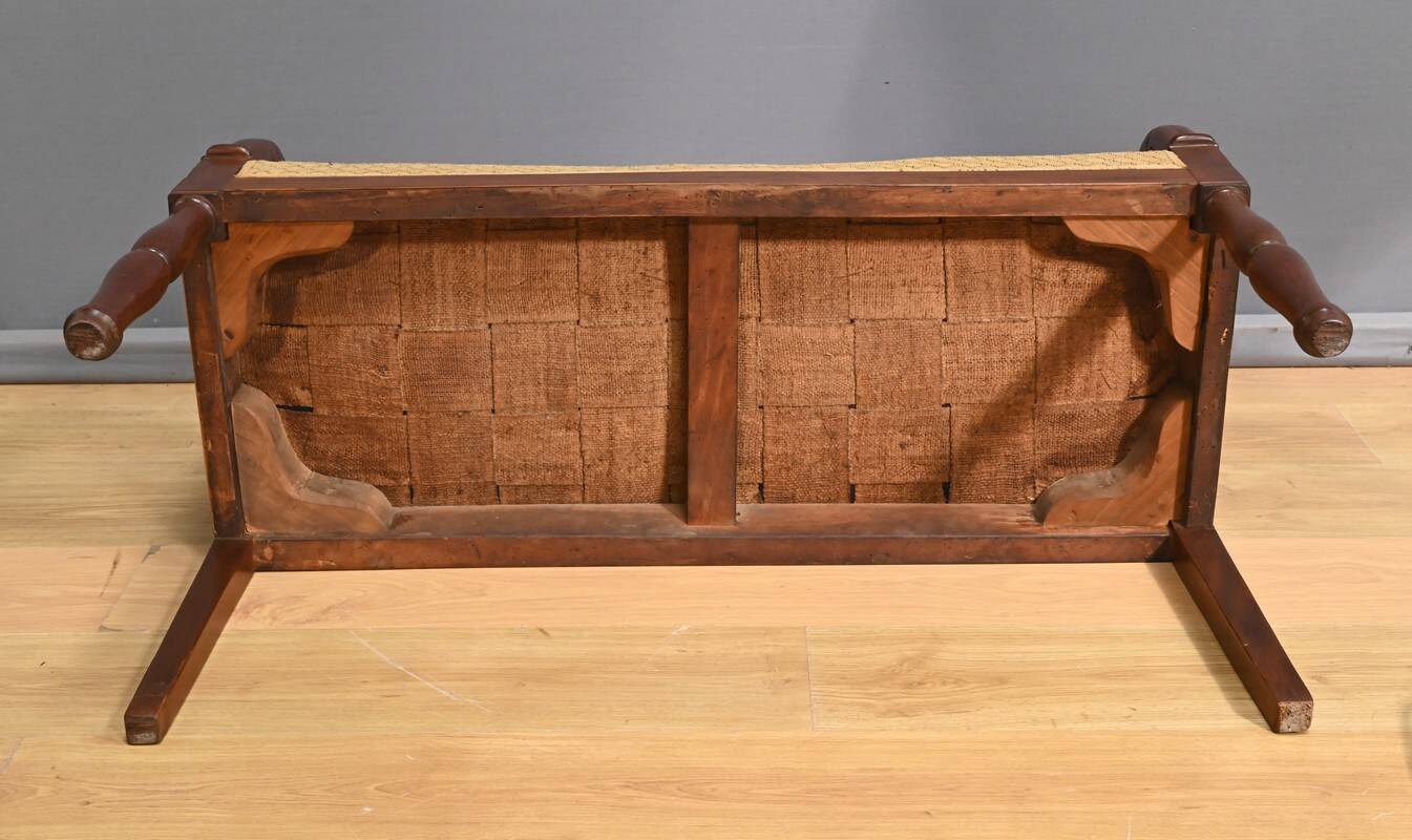 Mahogany landing sofa, Restoration period – Part 1, 19th century