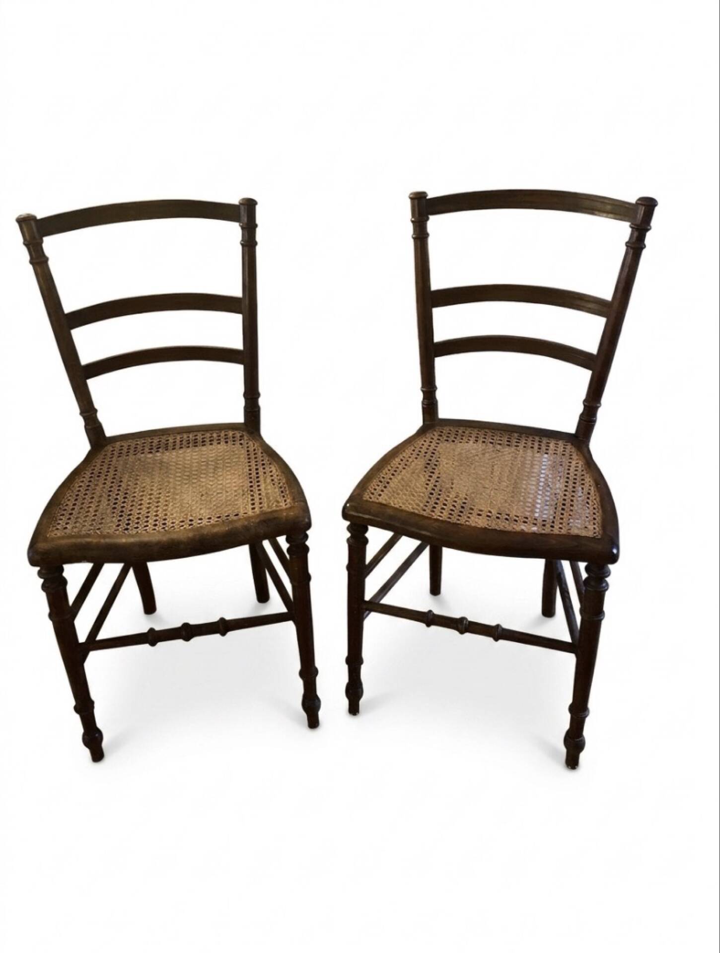 2 chaises d'appoint Napoléon III en noyer et cannage parfait –