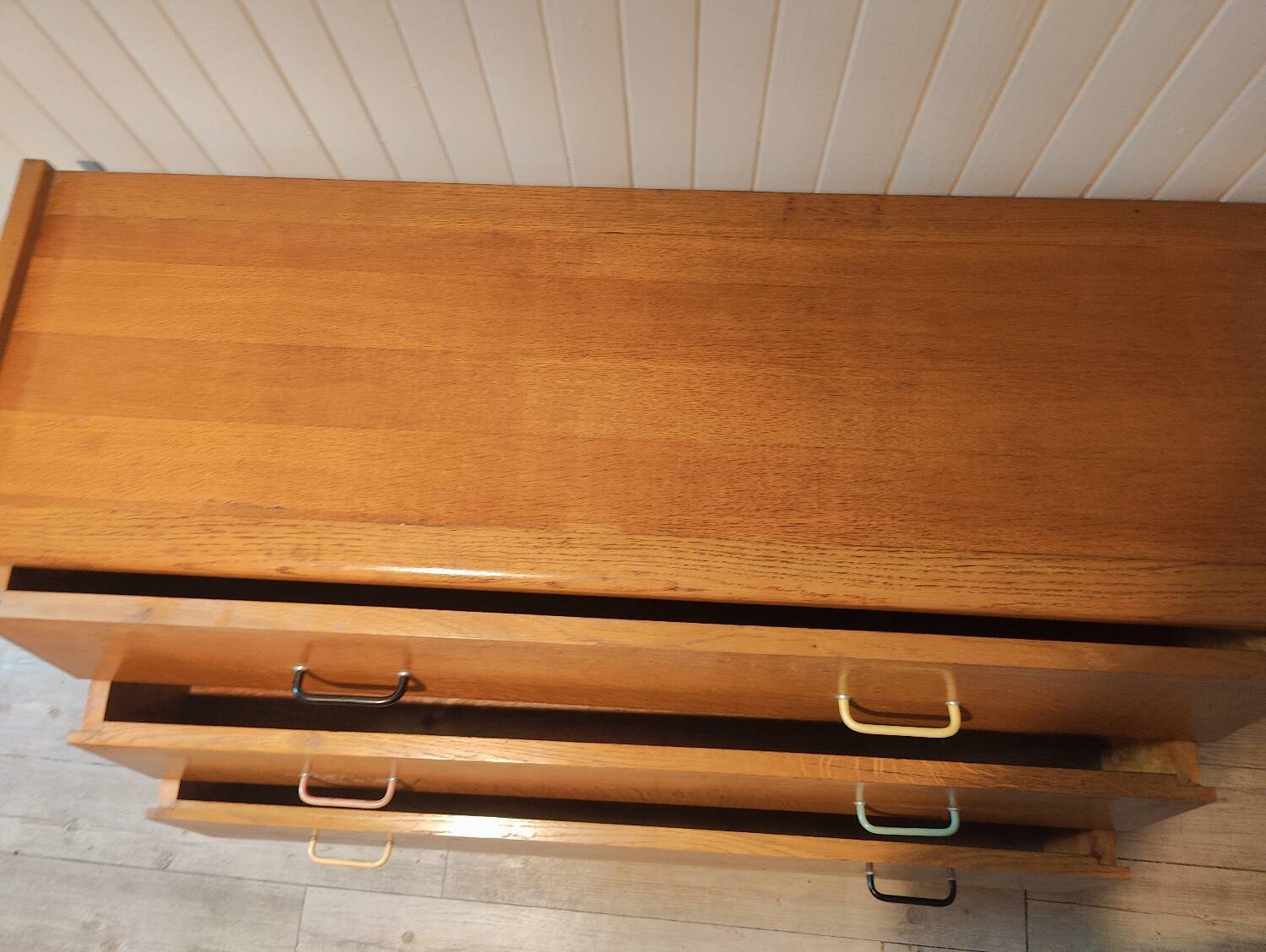 Vintage 1950 oak chest of drawers with pyramidal drawers