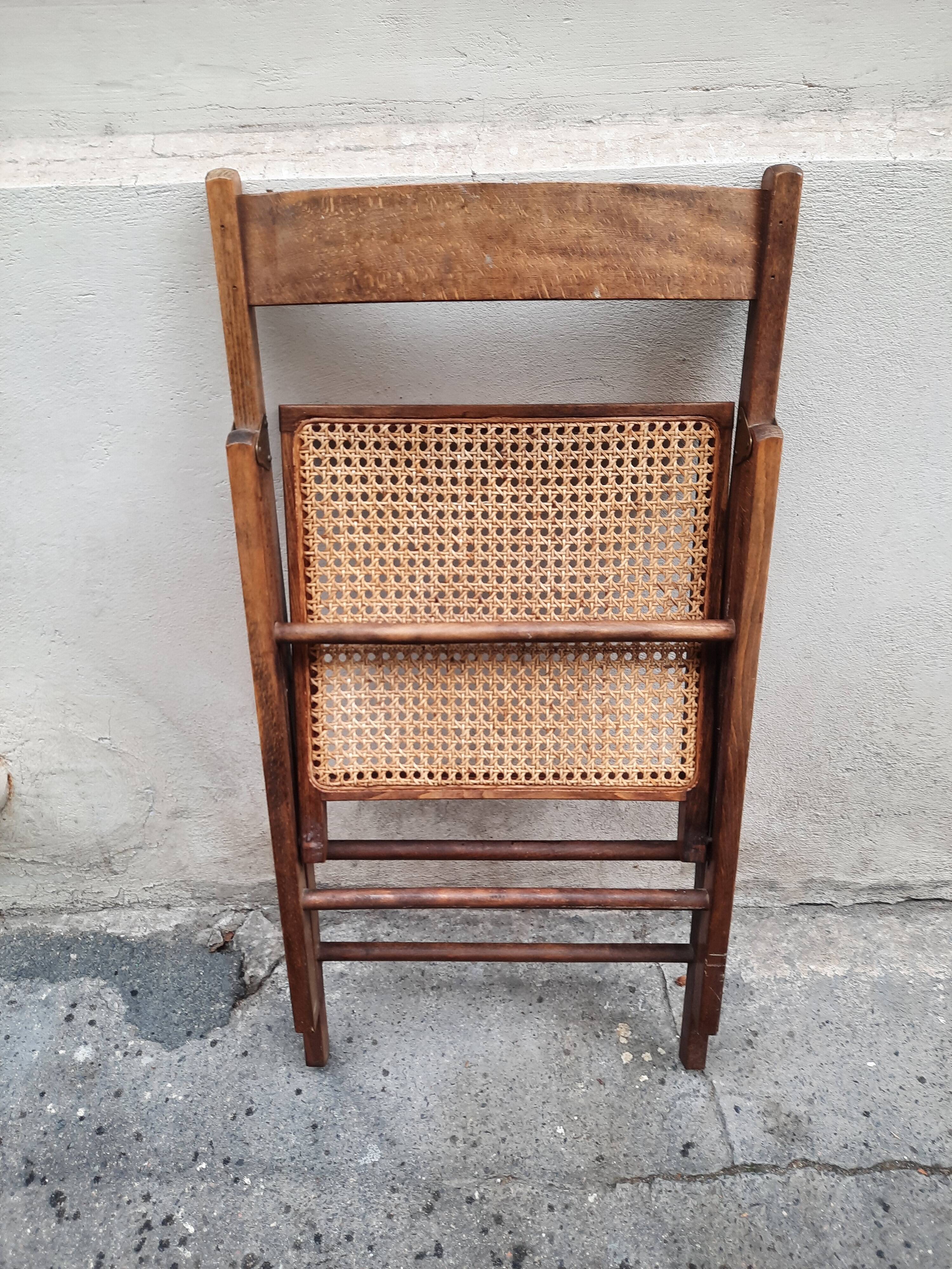 Cannage folding chair