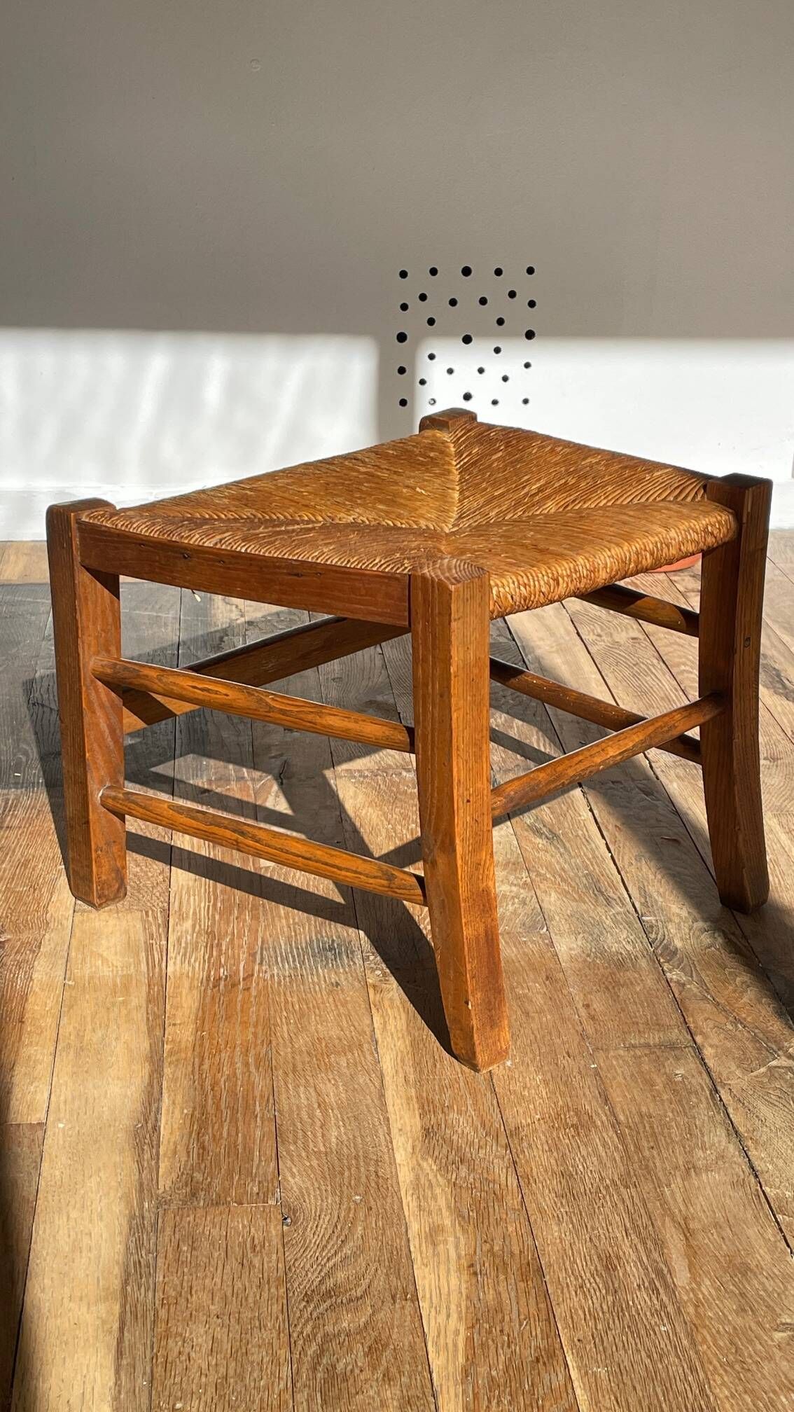 Stool old spirit country