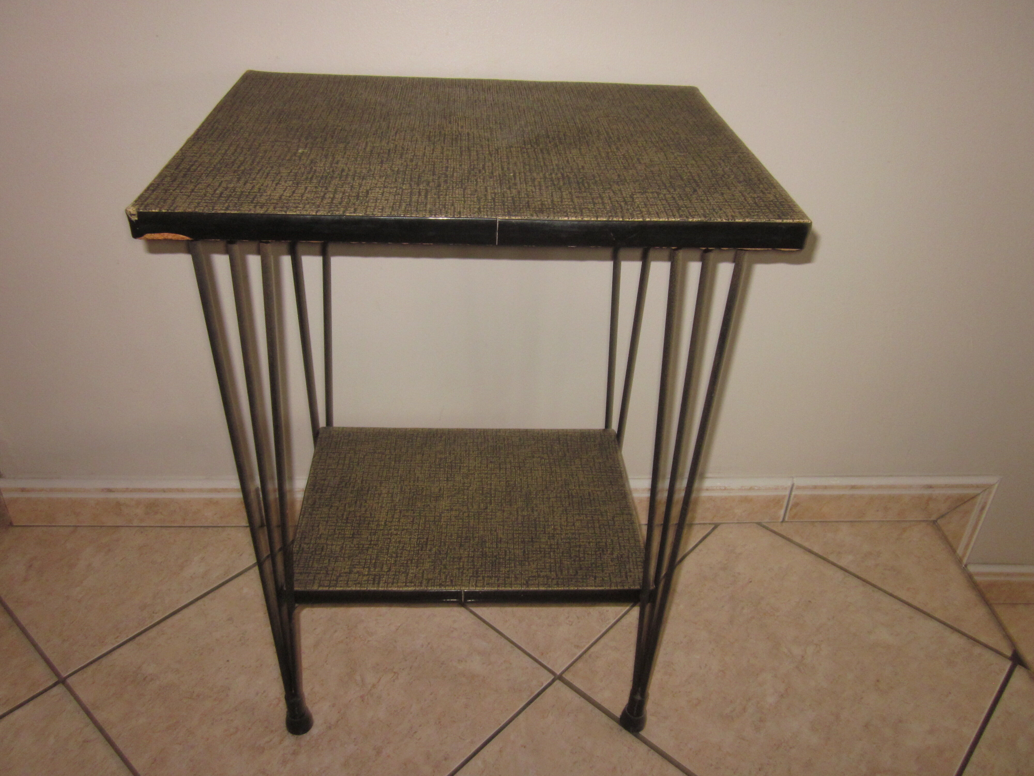 Extra table console eiffel foot