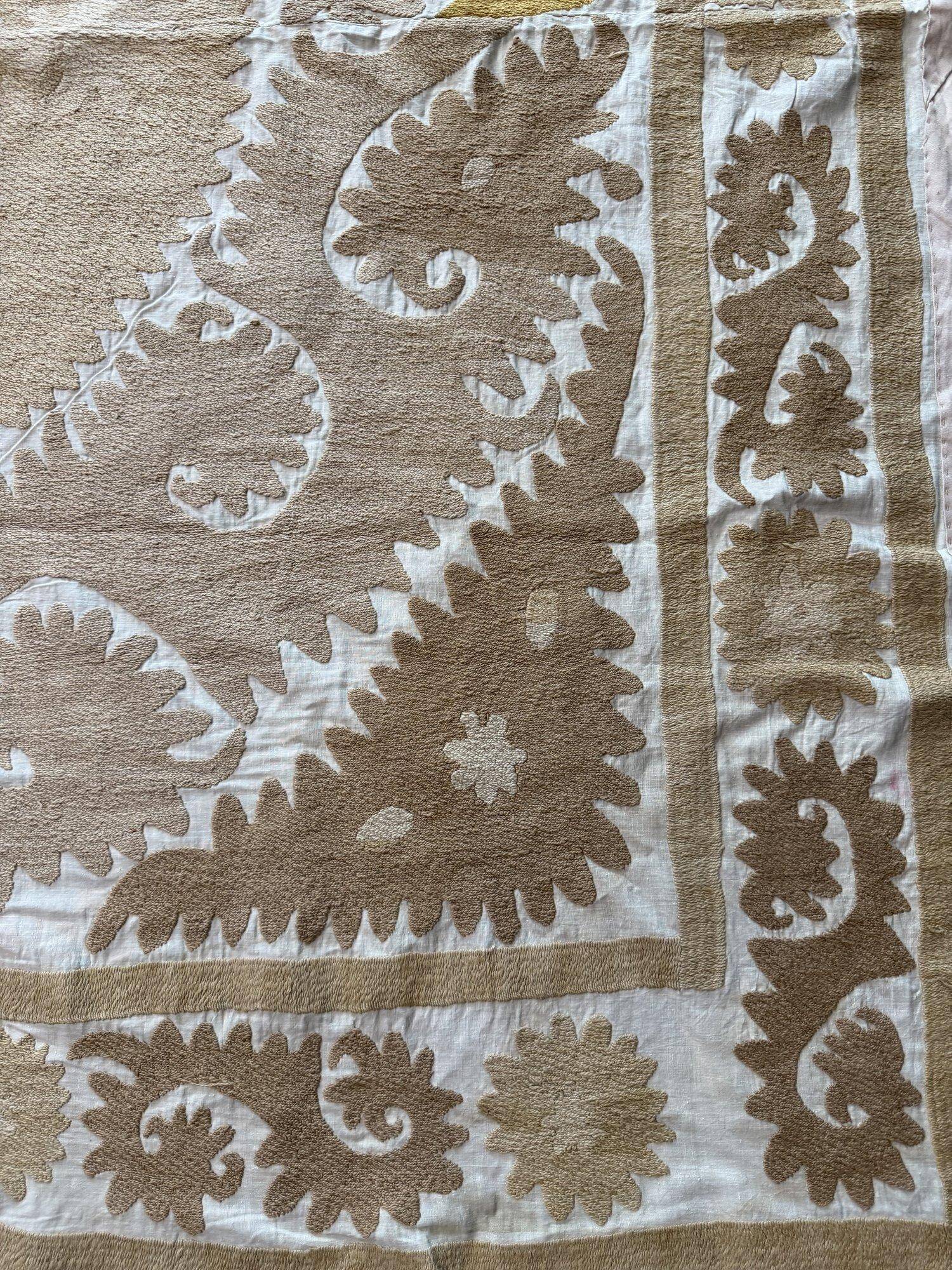 Vintage hand-embroidered tablecloth 137x147 cm
