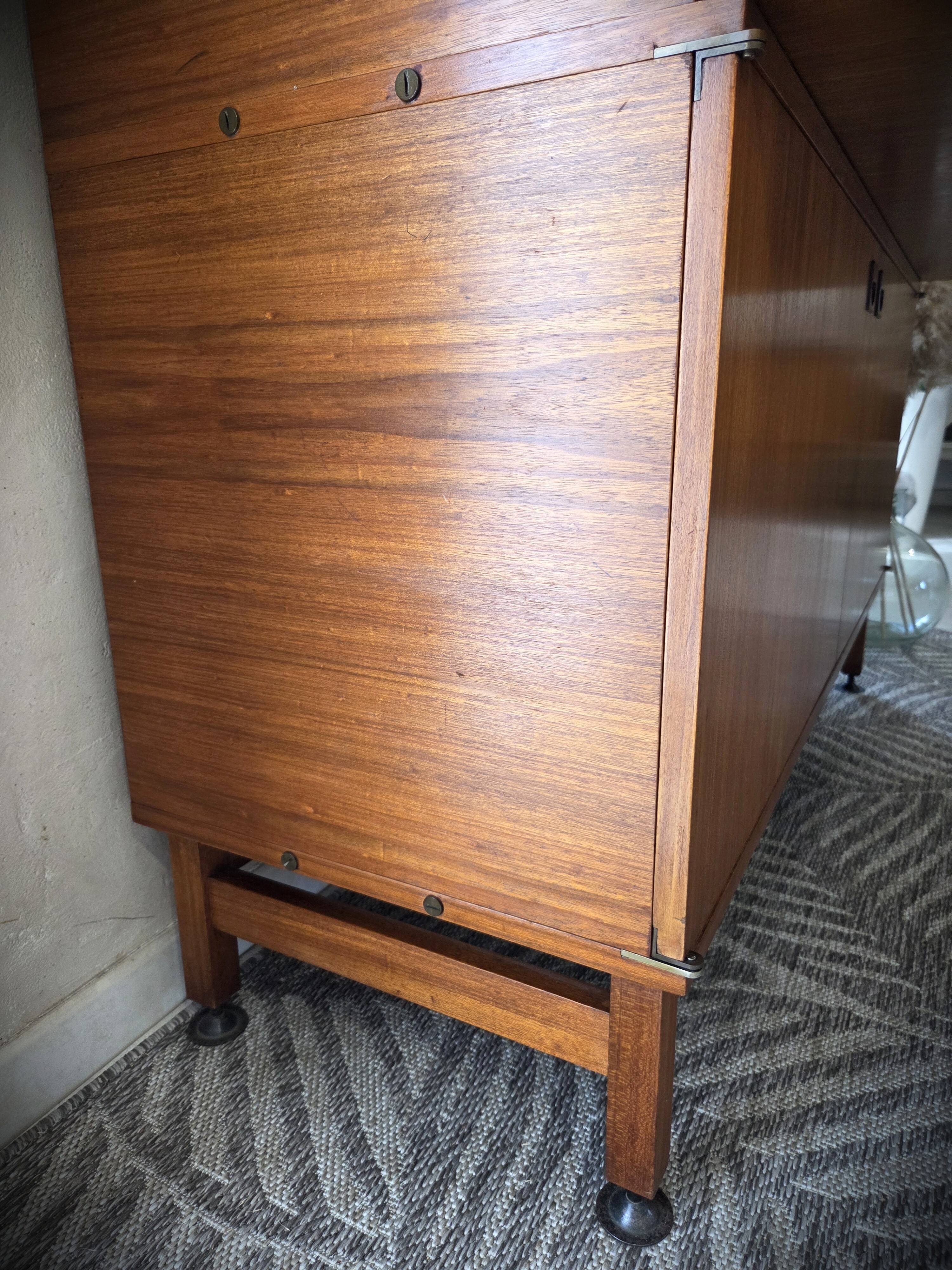 Buffet secrétaire en teck scandinave André Monpoix