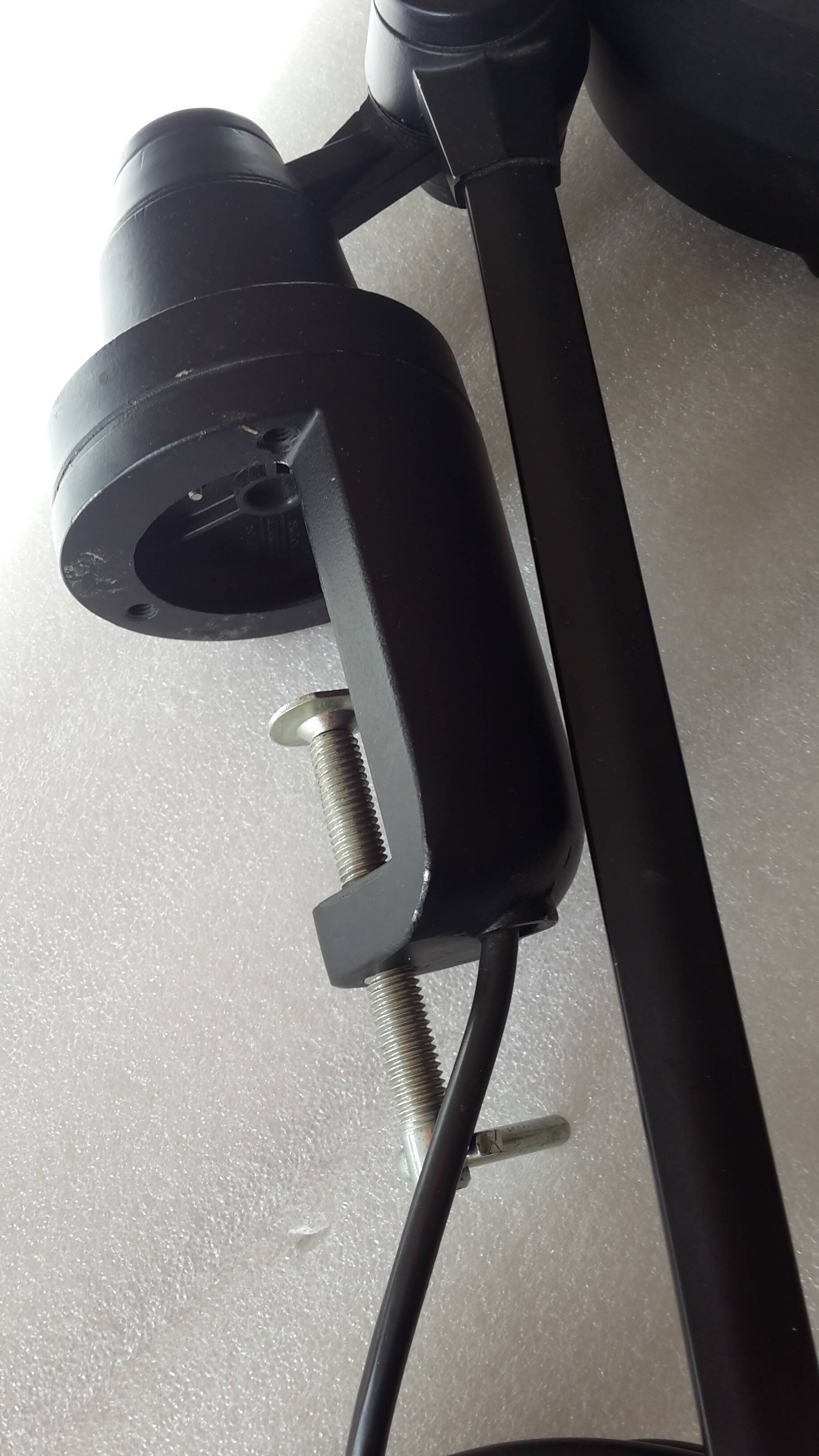 Old black Jieldé workshop lamp with clamp, 2 arms (35 and 50cm) - E27 150W.