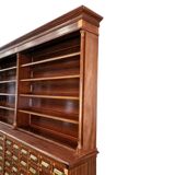 Grand cabinet d’apothicaire antique en acajou, 1909