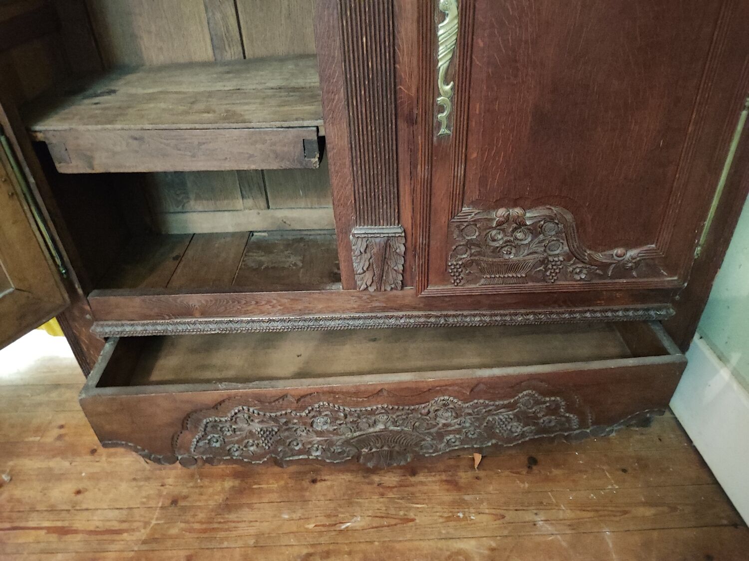 Norman wedding wardrobe