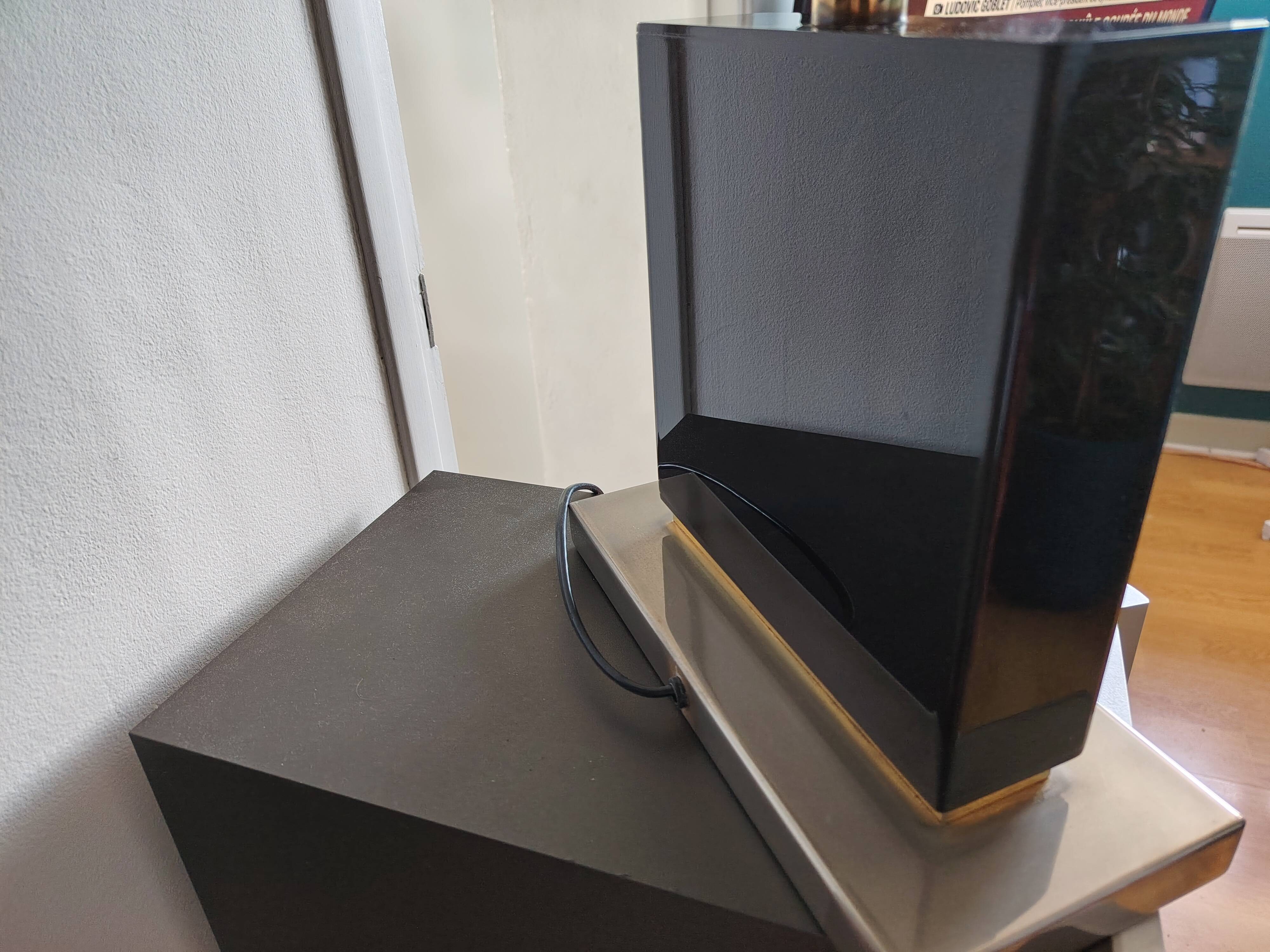 Lampe  Idéogramme Chinois  Jean-Claude Mahey pour Maison Romeo
