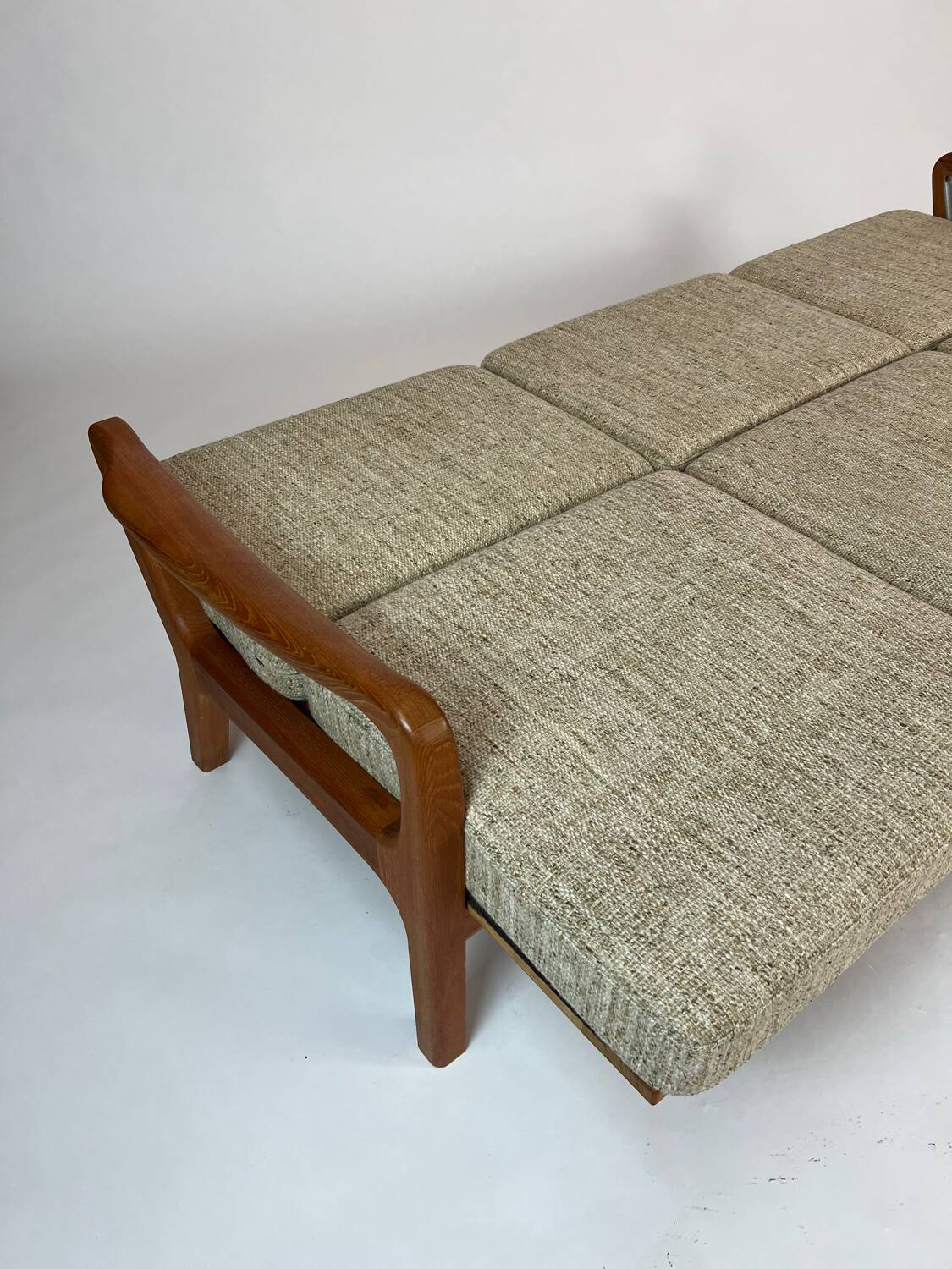 Canapé-lit en teck danois par Juul Kristensen, design vintage