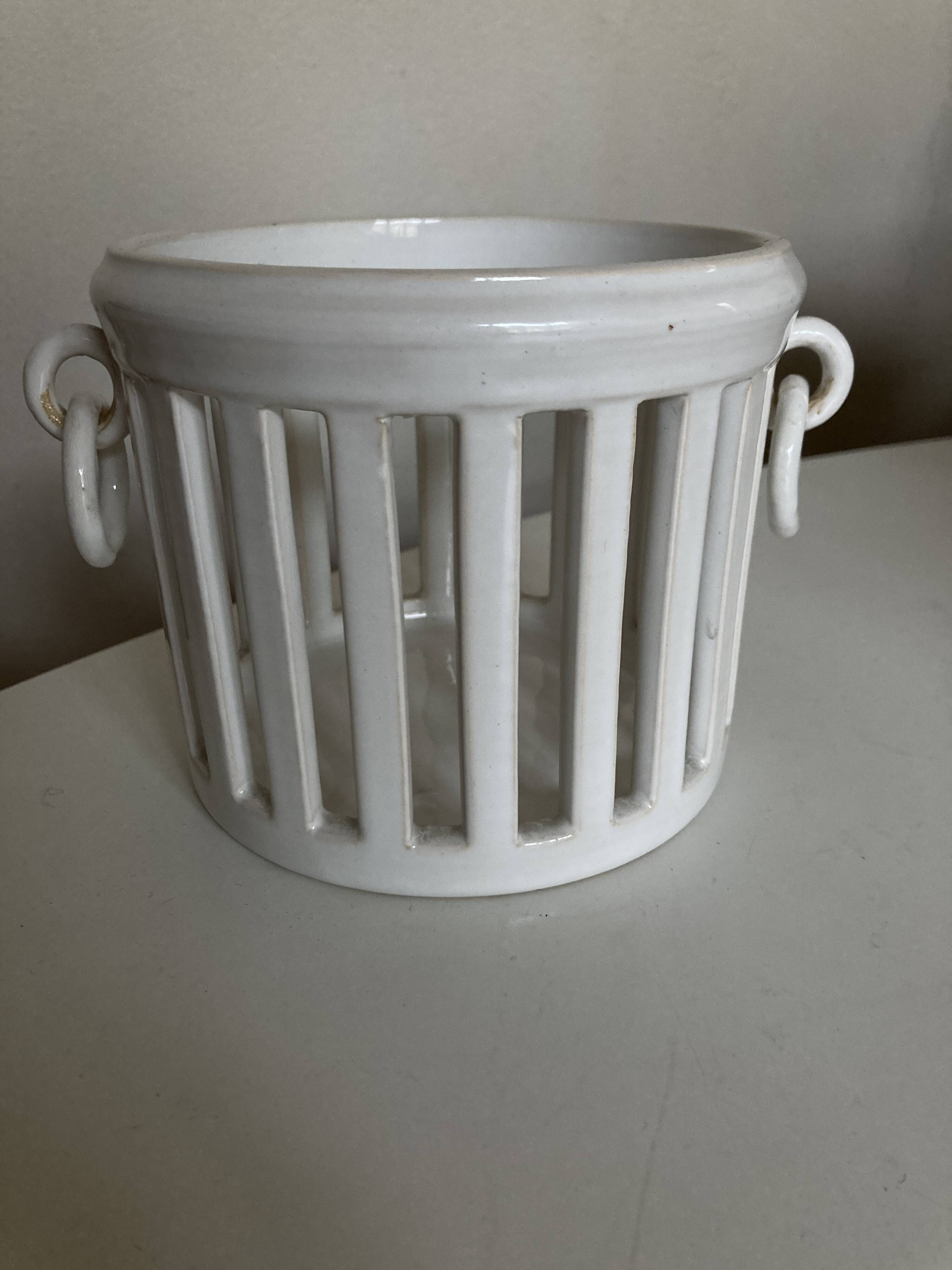 Cache pot directoire néo classique Moustier blanc 1950