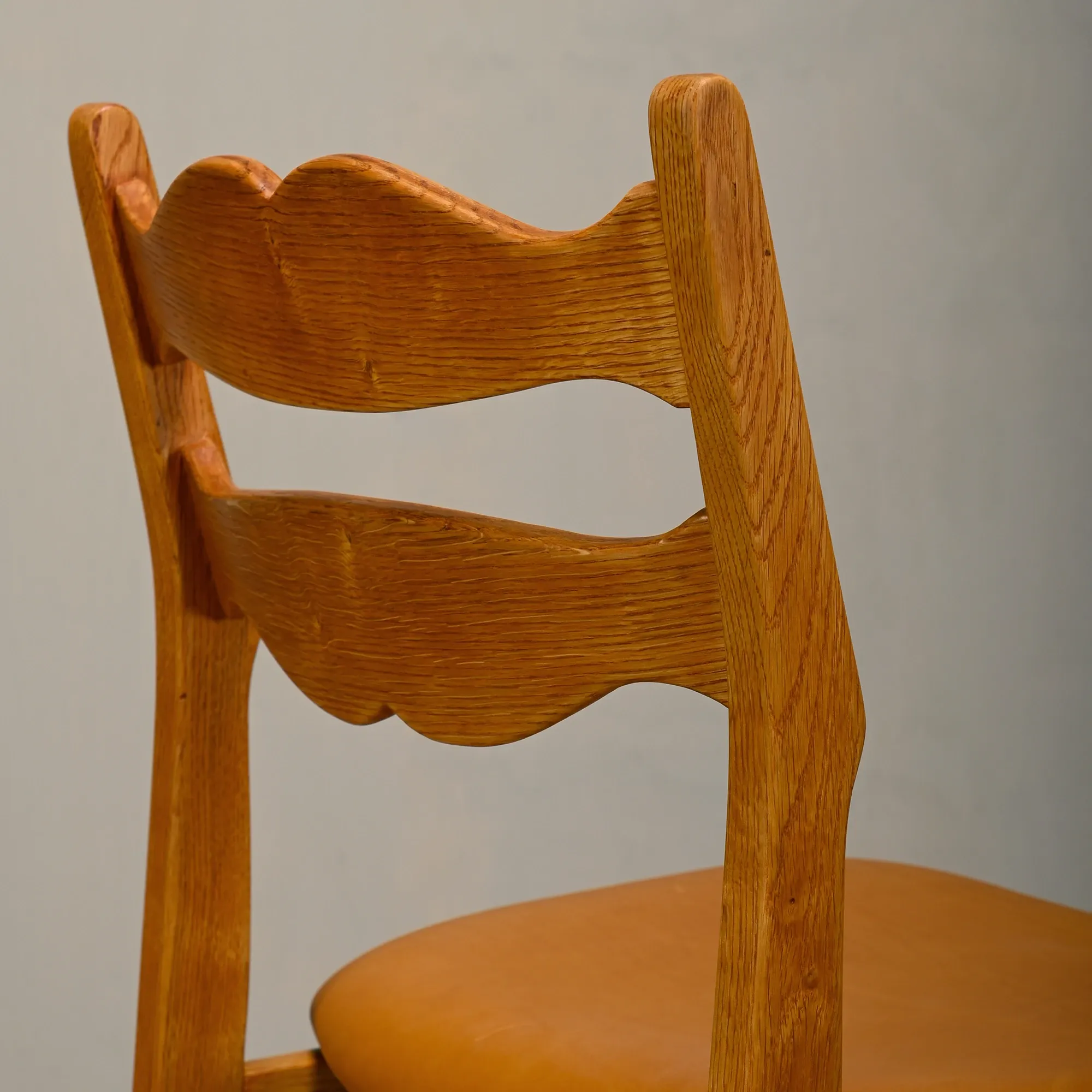 Razorblade style dining chairs by Henning Kjærnulf Oak and Leather Denmark