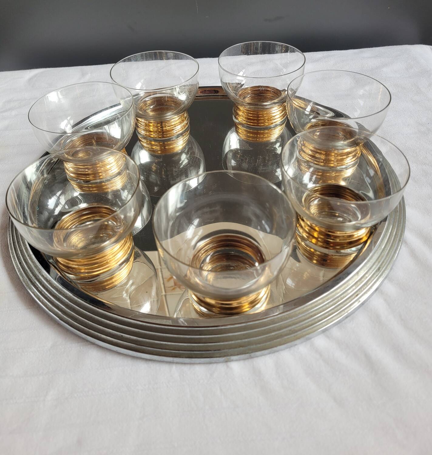 Champagne coupes