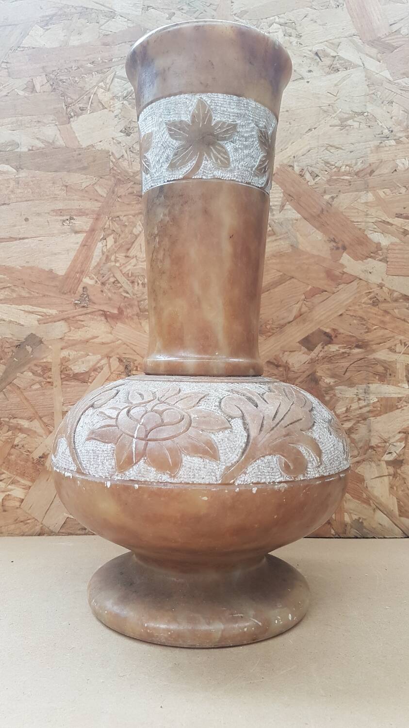 Old alabaster vase decor flowers engraved large vintage model