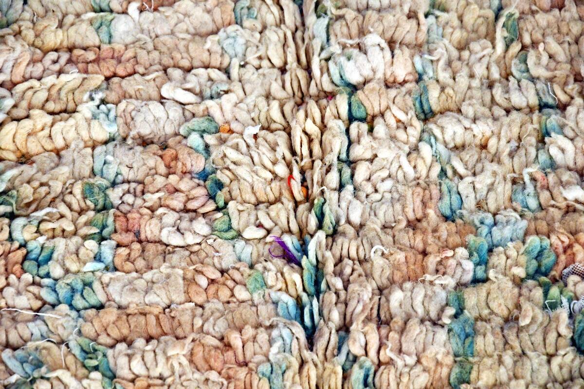 Boujaad vintage Moroccan Berber rug 160 x 135 cm Very good condition