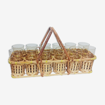 Service at orangeade with its 12 glasses and basket
