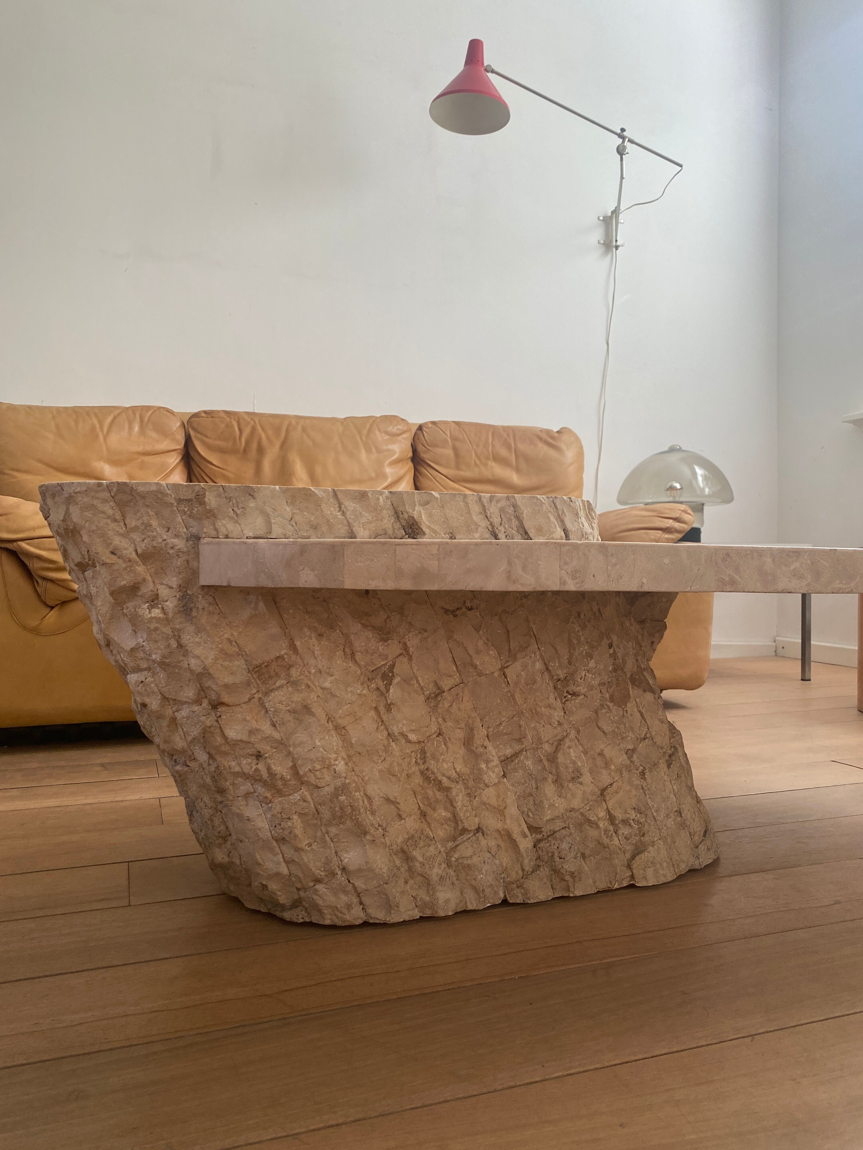 Table basse vintage en pierre de Mactan