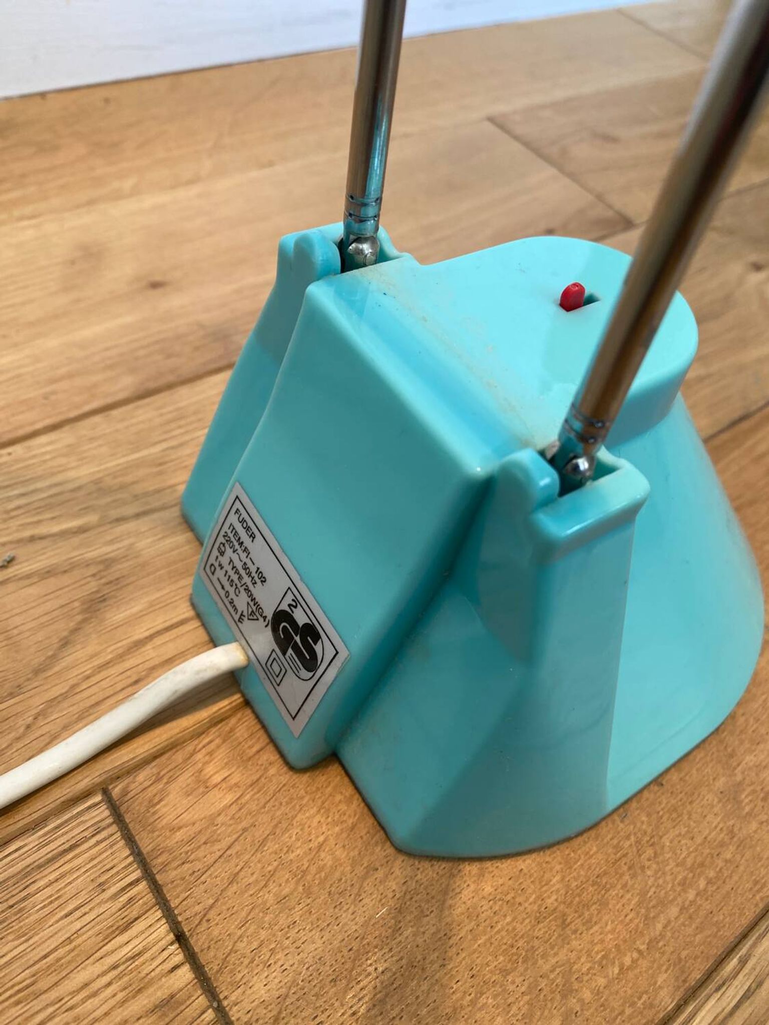 Lampe de bureau à poser Fuder cocotte