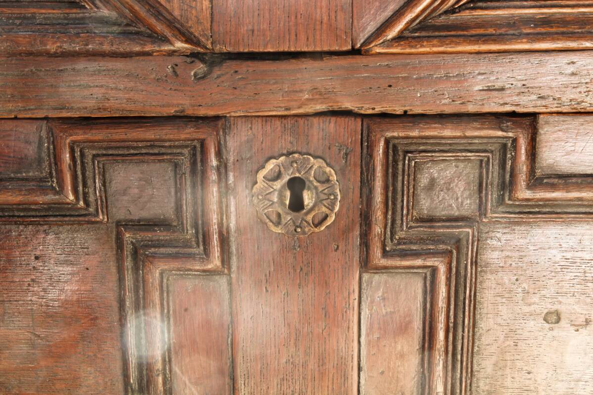 English chest of drawers; Charles II period, oak