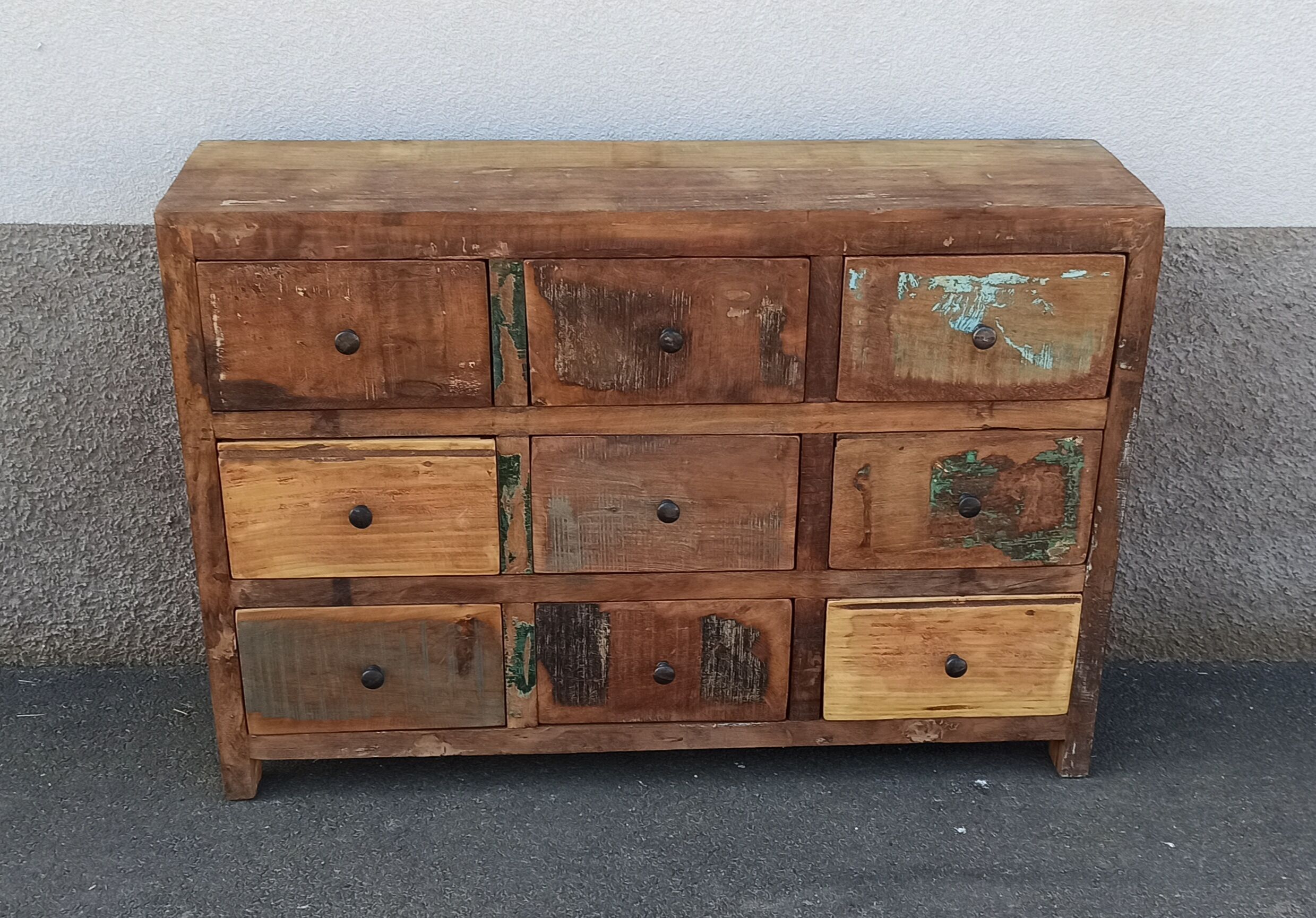 Commode en bois 9 tiroirs