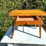Baumann children's desk