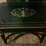 Napoleon lll middle table