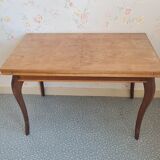 Folding game table