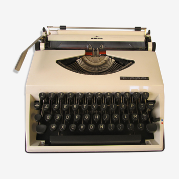 Adler Tippa Typewriter 70