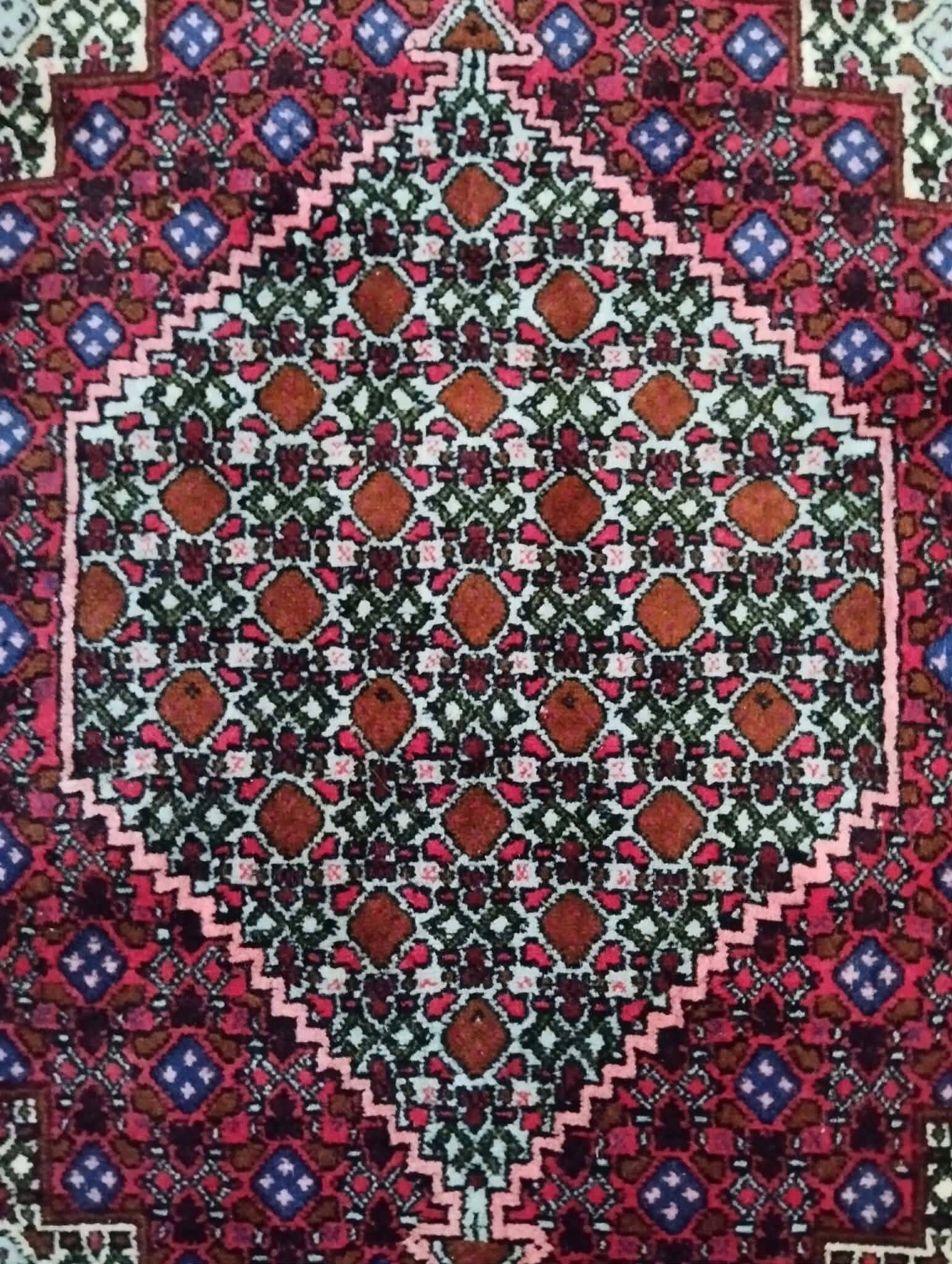 Handmade Persian Bidjar rug 156x118cm