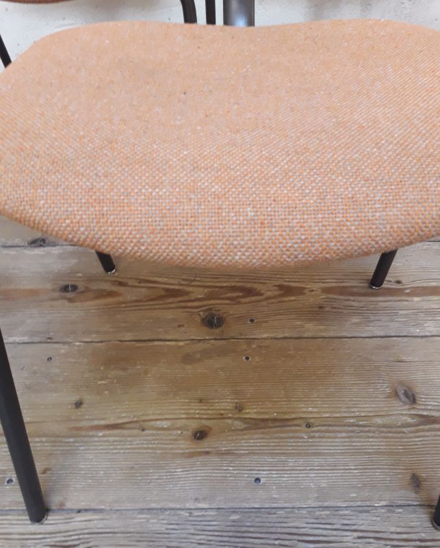 Set of 3 Steelcase Strafor chairs