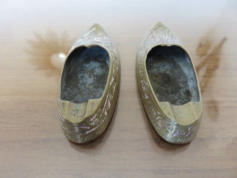 Pair of brass slipper ashtrays 60s 70s