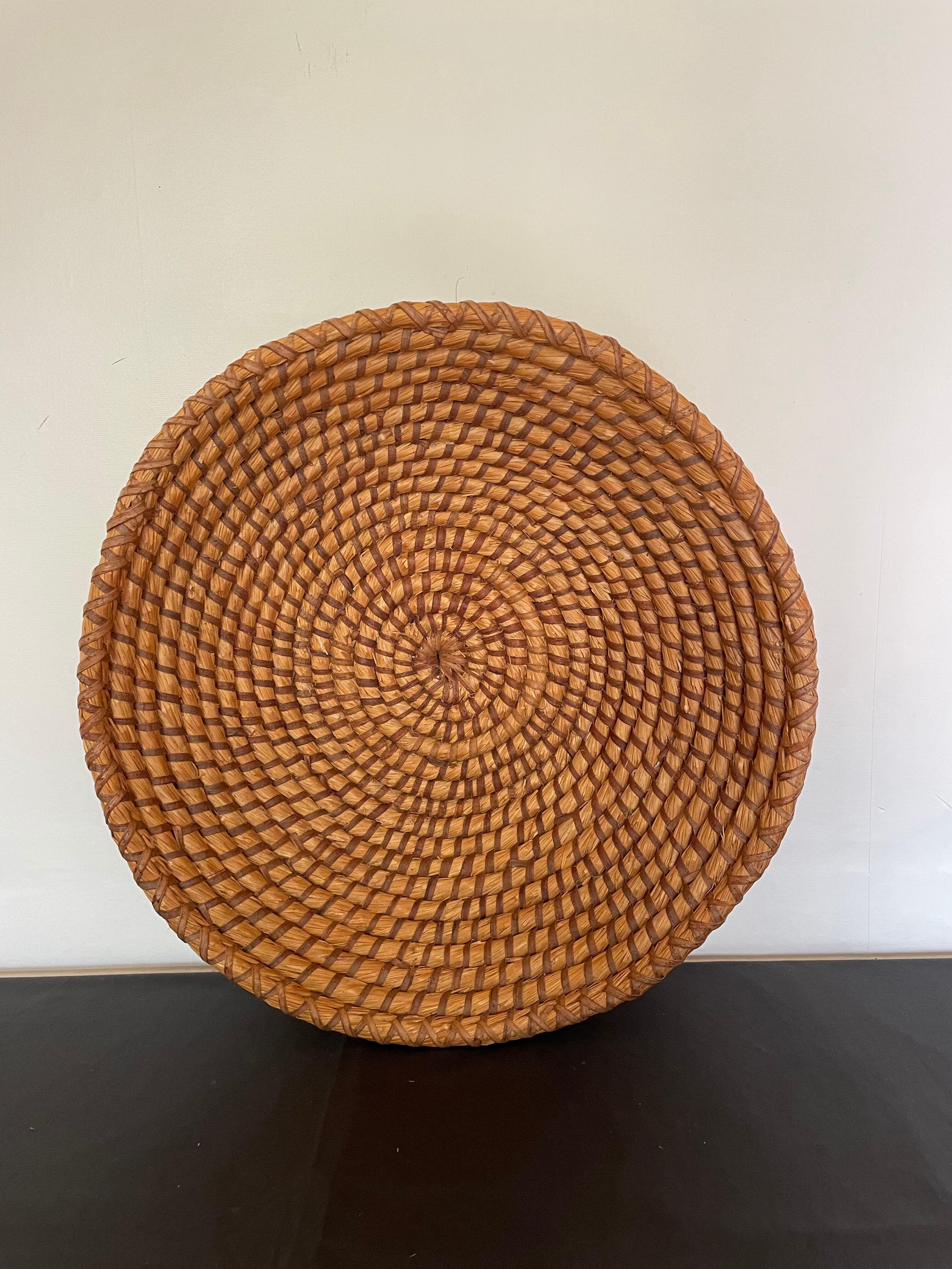 Woven straw basket
