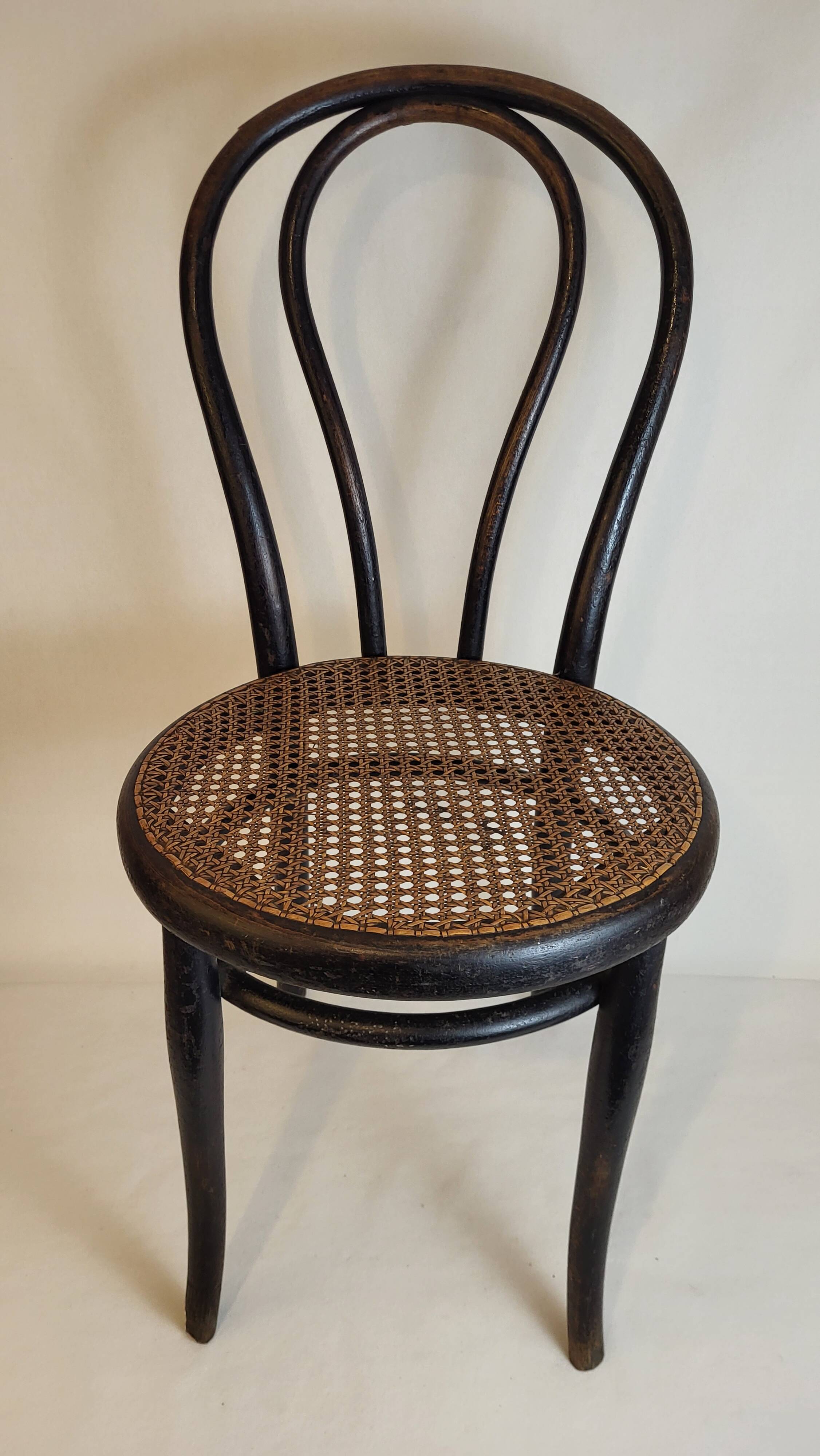 Thonet Chair N°18