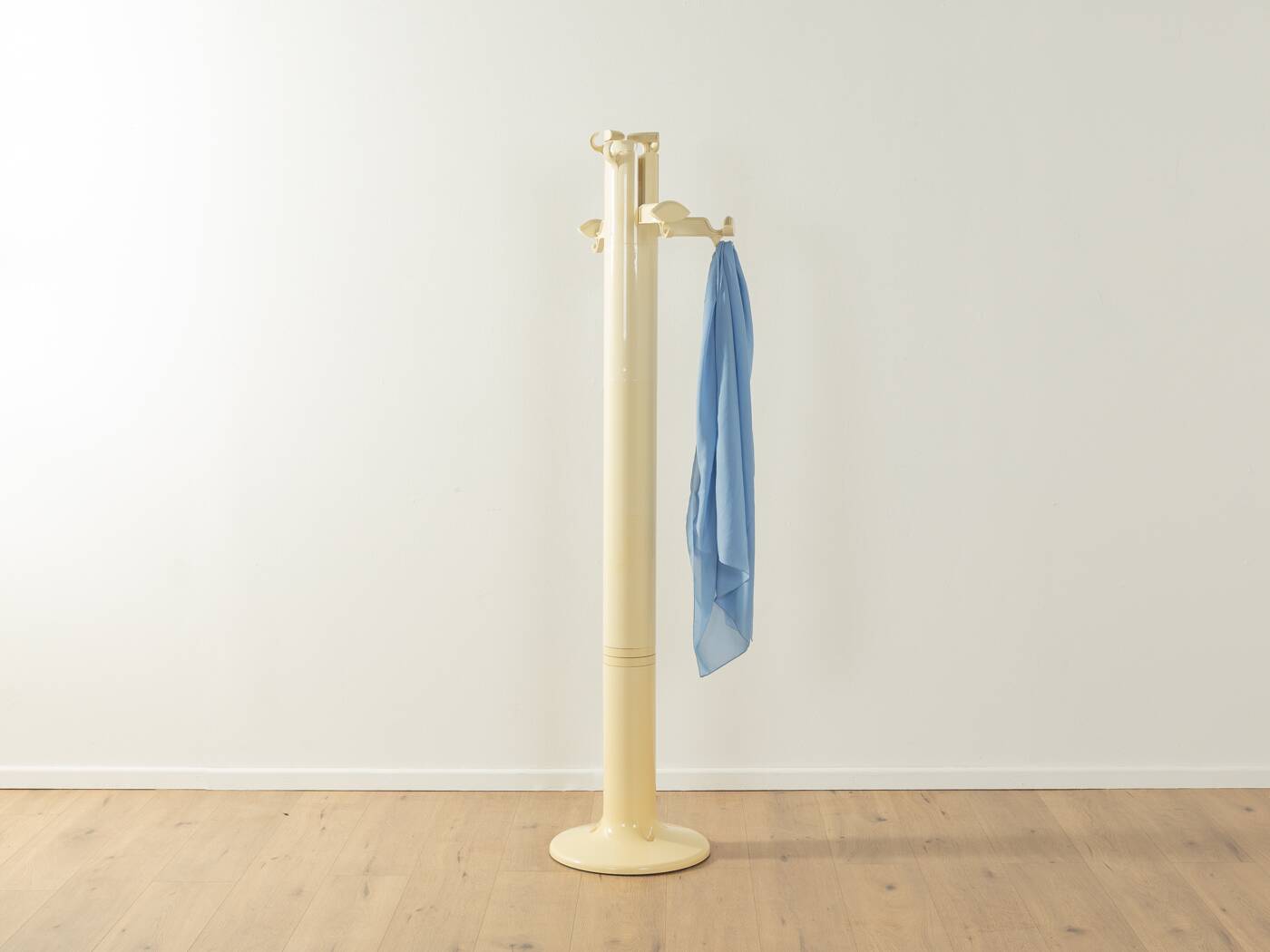 portemanteau planta, giancarlo piretti