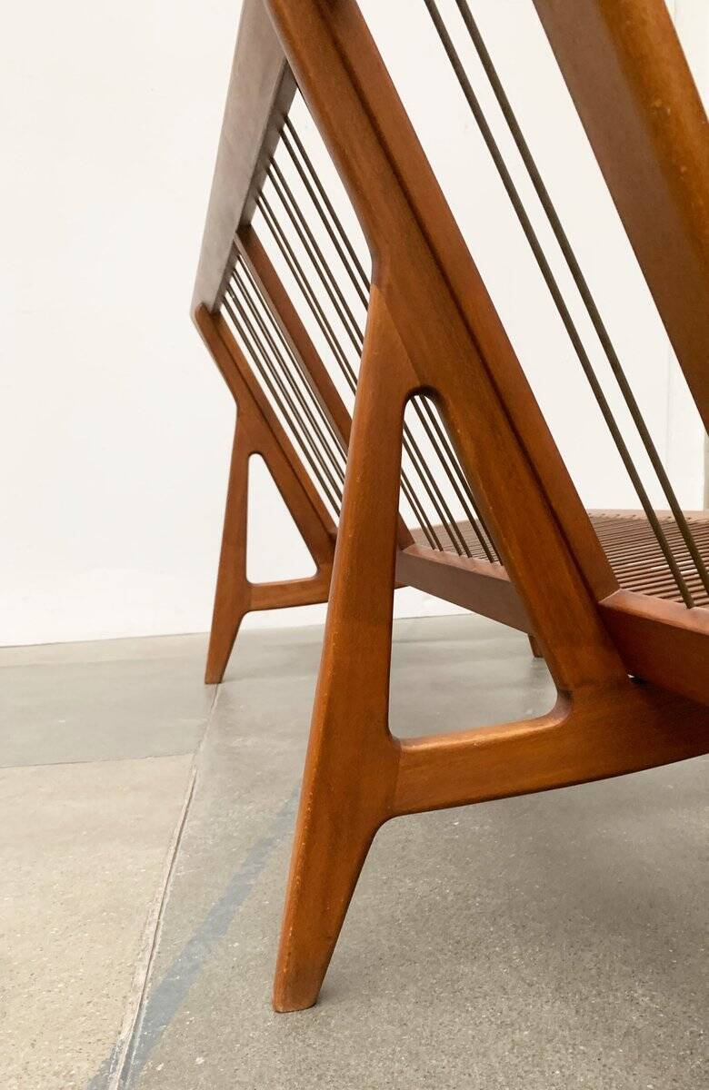 Mid-century minimalist teak canapé by Orla Mølgaard Nielsen for France & Søn / France & Daverkosen.